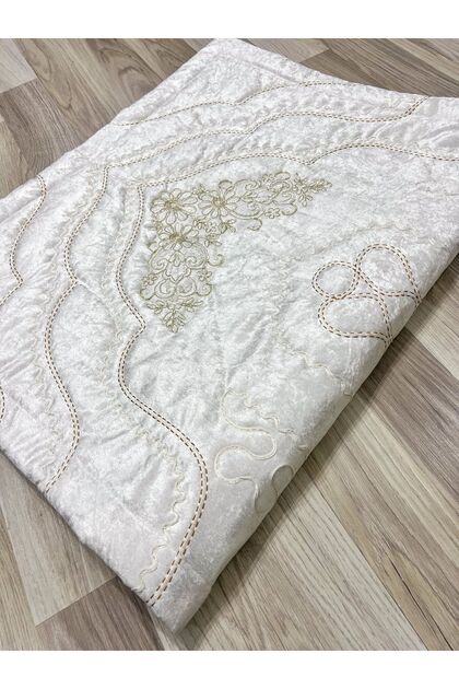 AYHANHOME Fransız Güpür İşlemeli Kadife Çeyizlik Gelin Seti