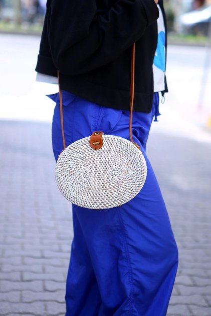 Fiona - Rattan Handmade Wicker Oval Shoulder Bag with Leather Strap Ecru