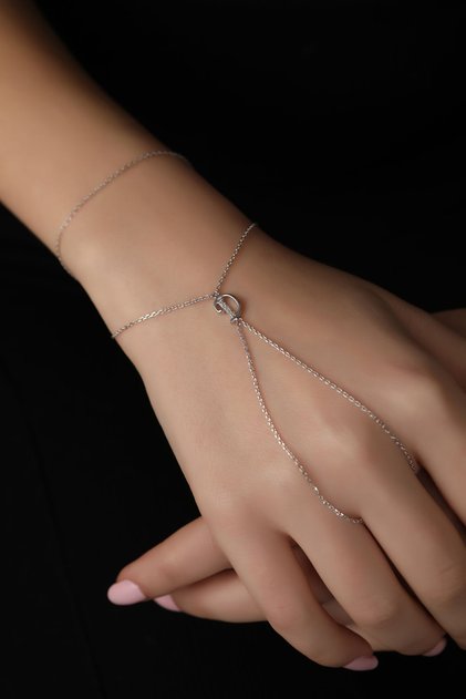 925 Ayar Rodyum Kaplamalı Beyaz Taşlı Harfi Gümüş