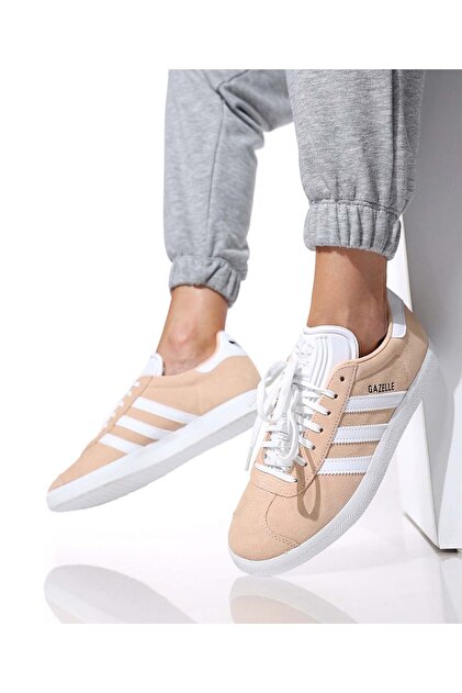adidas gazelle silver green womens ADIDAS ORIGINALS Gazelle Indoor "Core Black" JI2060