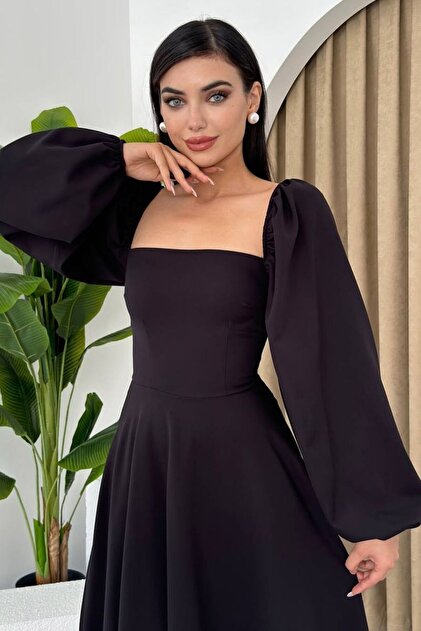 ZISHAN Princess cut balloon sleeve square neck midi length women's