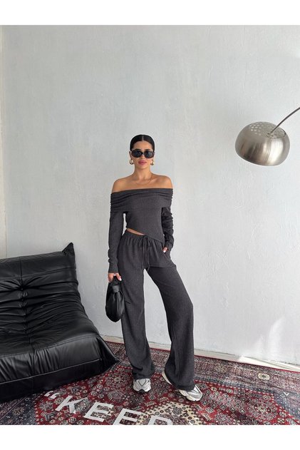 Bürümcük Suit Madonna Collar Triangle Cut Long Sleeve Blouse Elastic Waist Lace-Up Wide Pants Suit