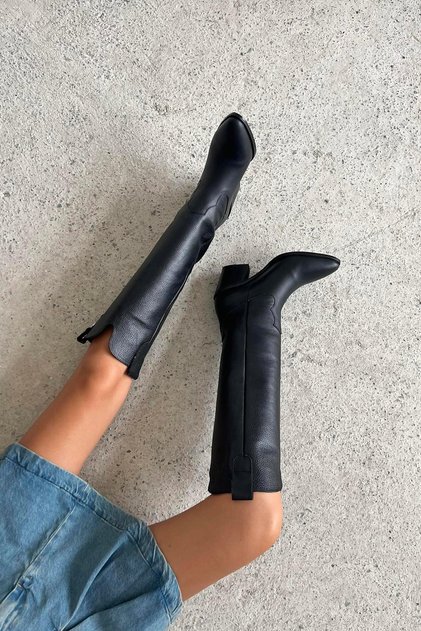 Черни дамски боти с остри пръсти от естествена кожа Nemy