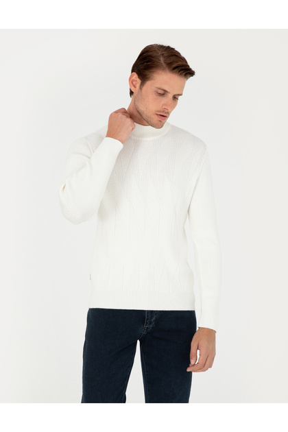 Ekru Slim Fit Yarım Balıkçı Yaka Triko Kazak 50296462-VR019
