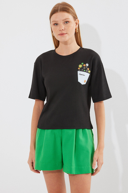 912 Printed Knitted Basic T-Shirt - Black