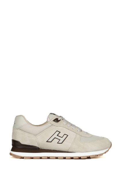 Casual Sports Shoes