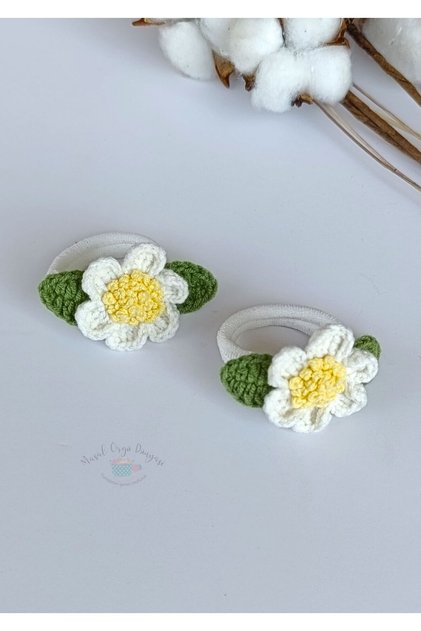 Nilifer Flower Themed Niche Hair Accessory Rubber Buckle (1 Pair)
