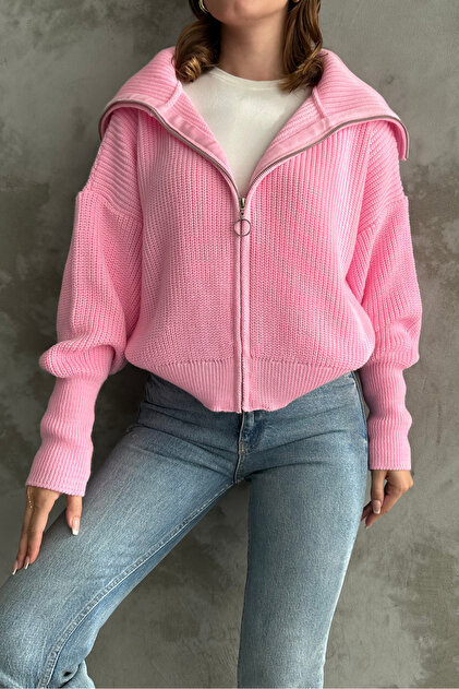Pink Knit Cardigan with Turn-Down Collar and Zipper