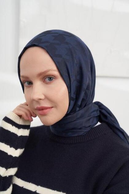 Italyan Jakar Kazayağı Desen Şal- Lacivert
