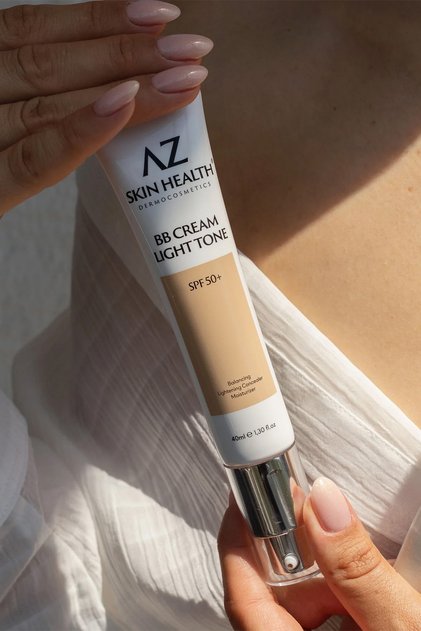 Bb Krem Güneş Koruyucu Etkili A, C, E Vitamin Ve Hyalüronik 3'ü Bir Arada Spf 50 Krem