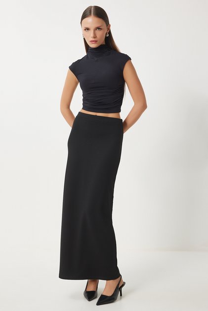 Women's Black Slit Hugging Midi Viscose Knitted Skirt UB00072