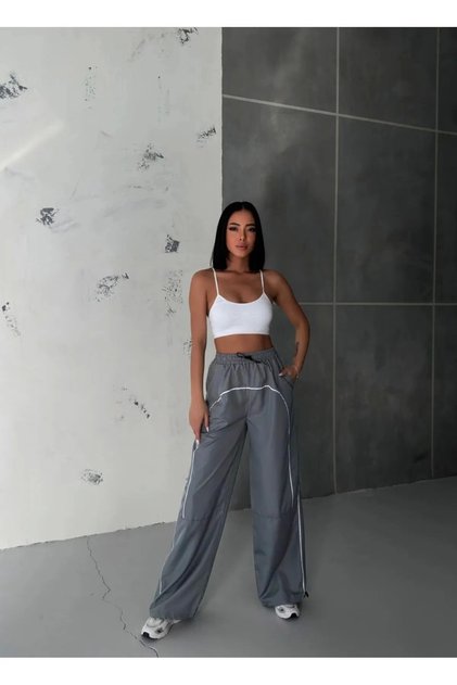 Gri U Şeritli Model Paraşüt Kumaş Unisex Eşofman Altı