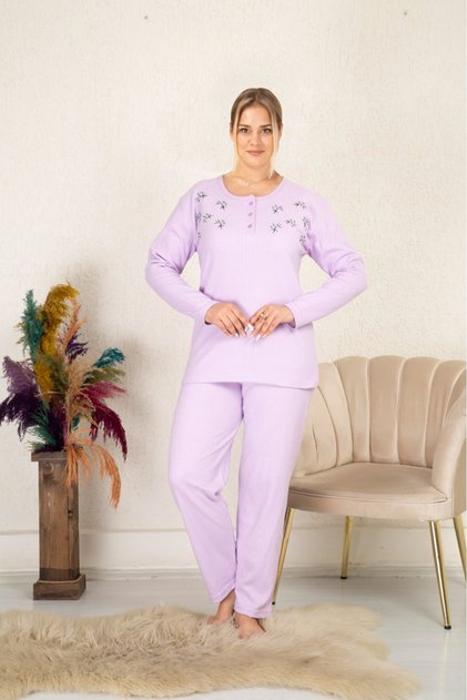 Kadın Kışlık Uzun Kol Çiçek Desenli Büyük Beden Pijama Takımı
