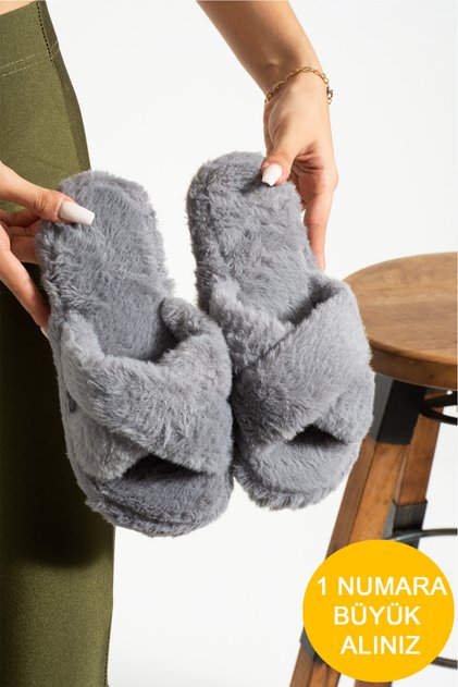 Fluffy Cross Model Women's Indoor Slippers Girls' Indoor Slippers Dowry Slippers Non-Slip Sole