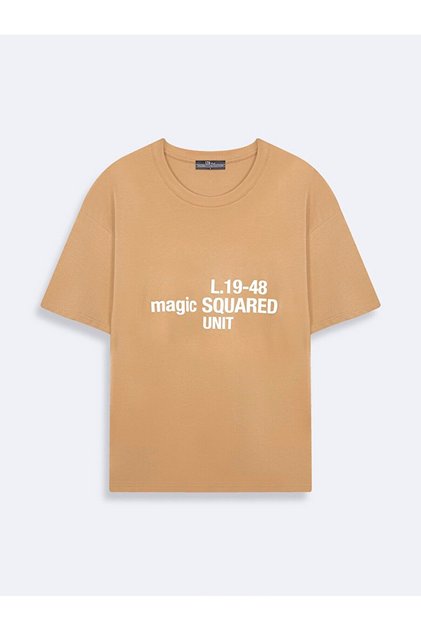 O-Neck Short Sleeve Square Camel T-Shirt