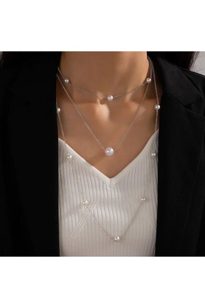 Pearl Chain Women's Necklace to Complement Your Elegance