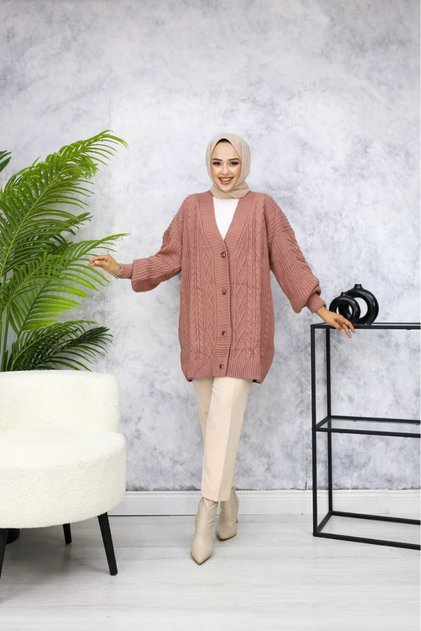 BÜŞRA TESETTÜR HIRKA