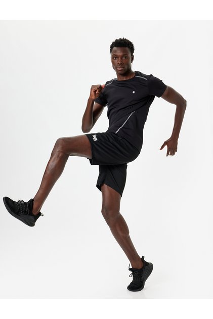 Slogan Printed Sports Shorts - Waist Lace-up and Pocket Detail