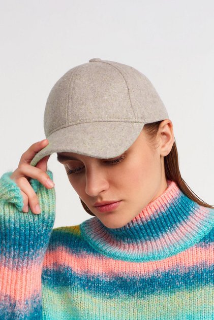 Women's Winter Baseball Cap Woolen Velcro Beige Hat