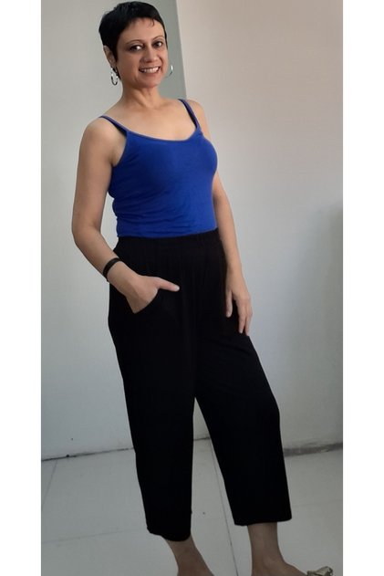 Black Elastic Waist Capri Size Knitted Travel Bottom
