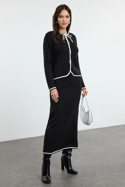 Set fustă cardigan tricotată cu cu paspoal și accesorii negre, cu bordură (ținută din două piese) TCTAW25US00020