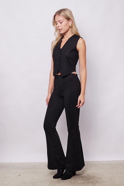 Women's Velvet Lycra Soft Textured V-Neck Adjustable Back D Buckle Vest-Black