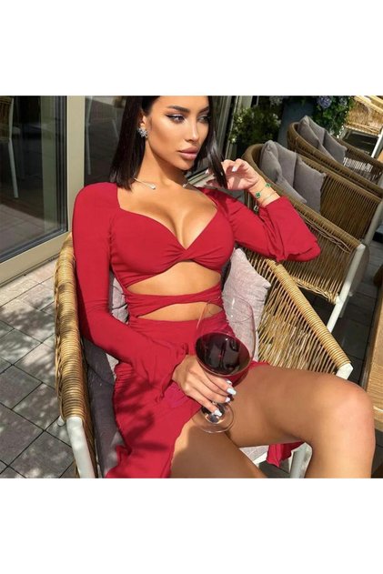 FLARE KOLLU SEKSİ BODYCON KIRMIZI MİNİ ELBİSE