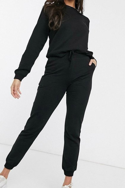 Women's Black Flat Bottom Top Pajama Set