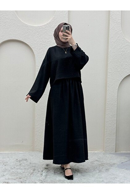 Crew Neck Blouse Skirt Linen Set -Black