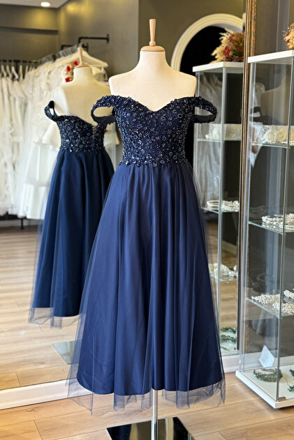 Lenta Moda Navy Blue Lace Covered Off Shoulder Midi Length Evening Dress  and Evening Gown- Trendyol