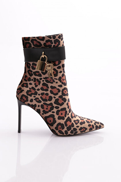 Leopard Patterned Women's Boots - 63672859