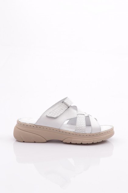335 Women's Velcro Slippers