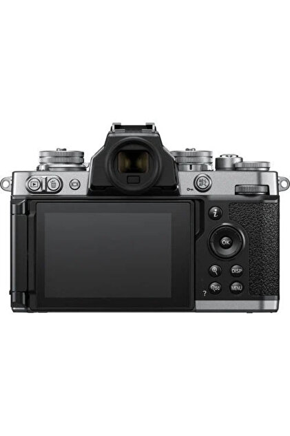 Nikon NIKON Z fc + Nikkor Z DX 18-140 VR Aynasız Fotoğraf Makinesi