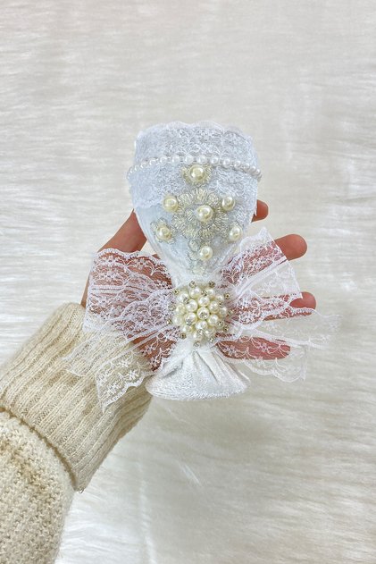 Beyaz Düğün Nikah Takı İçin İğnelik, Kına Gecesi Gelin Damat Söz Nişan Sünnet İğnedanlık