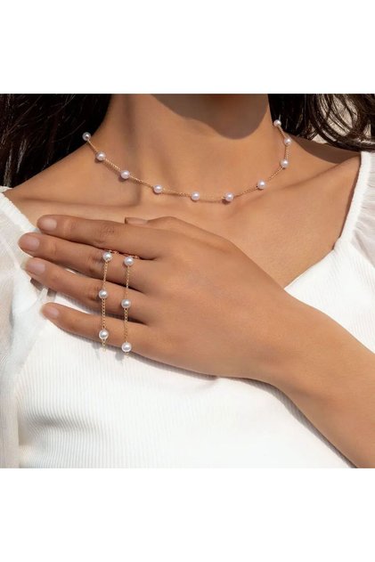 Pearl Chain Women's Jewelry Set to Complement Your Elegance Earrings, Necklace
