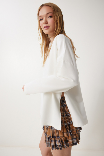Happiness İstanbul Kadın Ekru Yandan Yırtmaçlı Oversize Örme