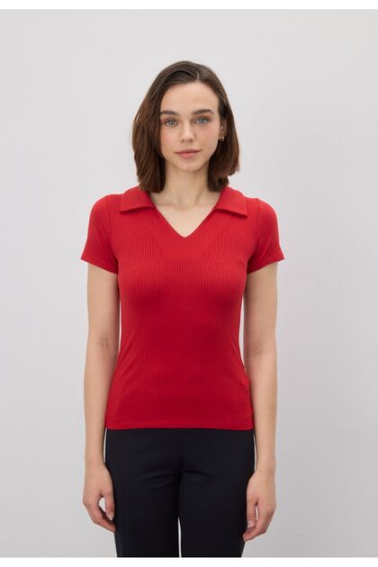 Women's Polo Neck Red T-shirt