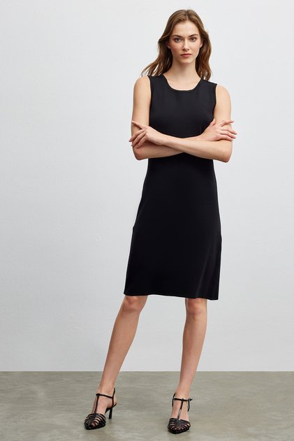 Crew Neck Knit Dress
