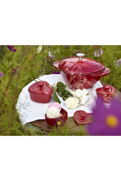 STAUB La Cocotte 20cm 1,75Lt. Kalp Döküm Tencere Kiraz - 405097980