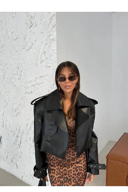 Women's Premium Trend Luxury Black Faux Leather Design Biker Jacket