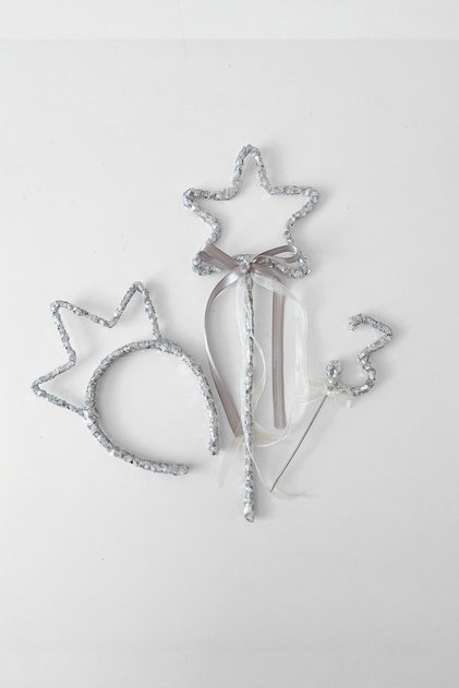 3 Years Old Girl's Birthday Ornament Set - Flake Sequin Crown Star Wand and Silver Cake