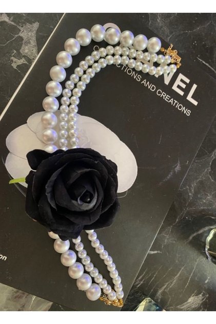 Siyah gül inci choker kolye