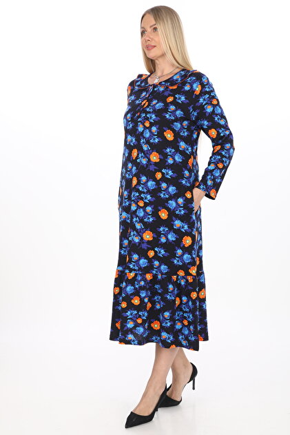 Rochie modală de iarnă cu guler pentru bebeluși și model floral cu volane