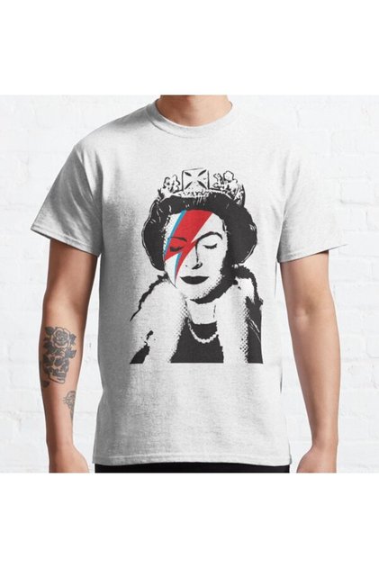 Loose Fit Unisex Banksy UK England God Save The Queen Elisabeth Rockband Design Printed T-shirt