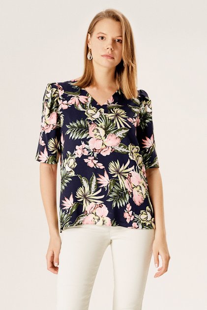 Gathered Sleeve V-Neck Blouse Model