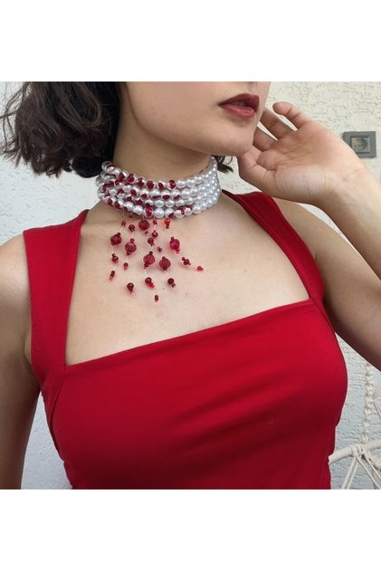 kan damlayan vampir kolye, inci vampir kolye, şık kanlı vampir kolye, victorian kolye, vintage core