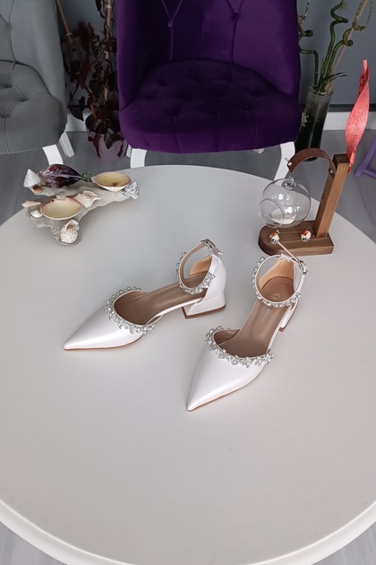 Sedef Leather Ankle Strap 2.5 cm Heeled Classic Ballerina Women's Shoes with Double Waterway Stones