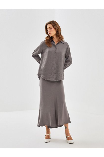 Classic Gri Standart Fit Saten Kadın Etek