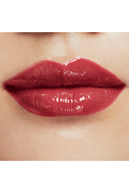 Yves Saint Laurent Loveshine Candy Glaze Parlatıcı Etkili Ruj 6