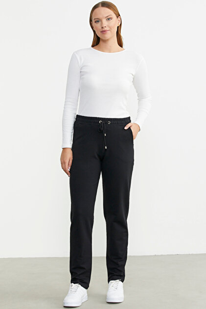 Skinny Leg Drawstring Waist Sweatpants - Black
